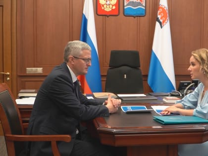 Владимир Солодов и Мария Львова-Белова провели двустороннюю встречу на Камчатке