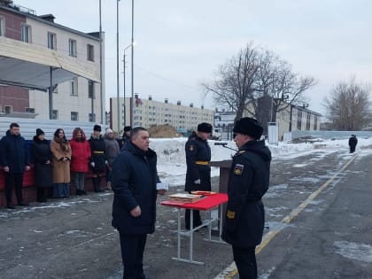 Андрей Лиманов поздравил военнослужащих с Днём защитника Отечества