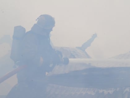 Пожарные на Камчатке потушили частный дом