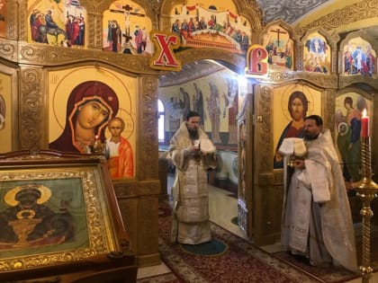 Архиепископ Феодор совершил Литургию в день Отдания праздника Вознесения Господня