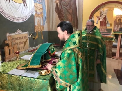 Литургия в день Предтечи и Крестителя Господня Иоанна