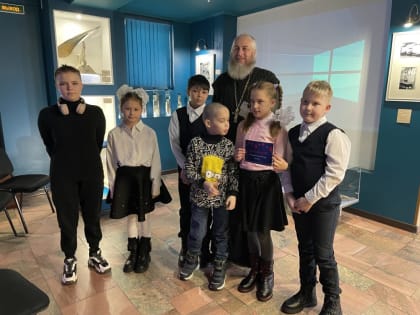 В мероприятии  посвящённом празднованию Христова Рождества приняли  участие дети из школ-интернатов Петропавловска-Камчатского и Елизова, а также из детских домов.