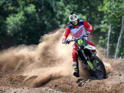 На первом чемпионате России по мотокроссу в командном зачёте Камчатку представят две команды