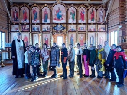 Школьники Паланы познакомились с храмом святителя Николая