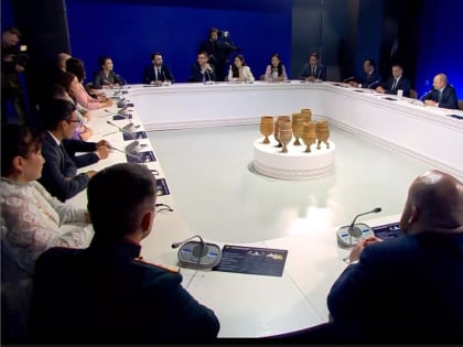 Врач с Камчатки встретилась с Президентом РФ Владимиром Путиным