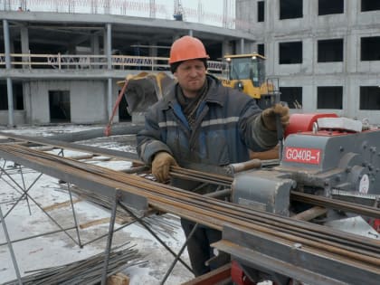 Бетонирование третьего этажа нового корпуса школы №40 началось в столице Камчатки