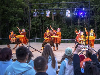 На форуме «Экосистема. Заповедный край» прошёл фестиваль творчества и культур народов мира