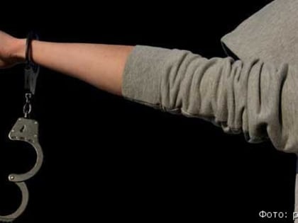 На Камчатке задержали троих человек, которые купили закладки в оживленном районе