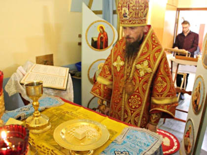 В праздник Рождества Крестителя Господня Иоанна Архиепископ Феодор совершил Литургию в Краевом Онкодиспансере