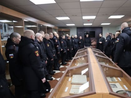 Экскурсия для военнослужащих в Музей Православия на Камчатке