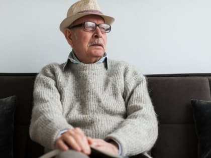 Пенсии работающих россиян выросли почти вдвое: какие теперь суммы