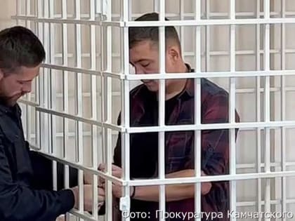 На Камчатке директор турфирмы признал вину в гибели группы альпинистов