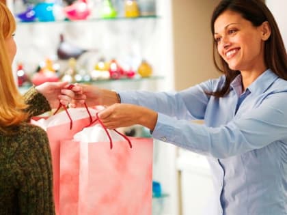 На Камчатке не хватает продавцов и работников по обслуживанию клиентов