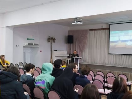 В Петропавловске-Камчатском росгвардейцы рассказали о ведомственных учебных заведениях Росгвардии