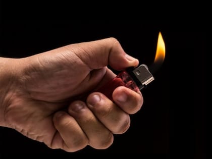 Уголовница на Камчатке угнала и спалила внедорожник