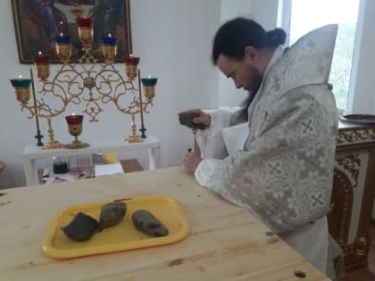 Архиепископ Феодор совершил Великое освящение храма Новомучеников и исповедников Российских в с. Каменское