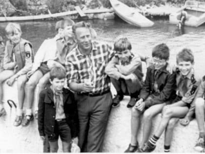 «Мне всегда двенадцать лет»: к 85-летию Владислава Крапивина