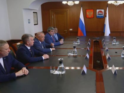 Губернатор Камчатки встретился с президентом Торгово-промышленной палаты РФ