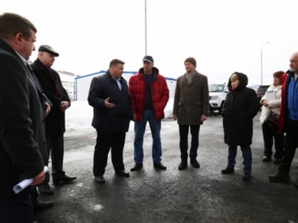 Качество работы новых очистных сооружений в жилом микрорайоне Рыбачий города Вилючинск проверили камчатские депутаты