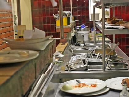 Камчатский университет оштрафовали за антисанитарию в пищеблоке