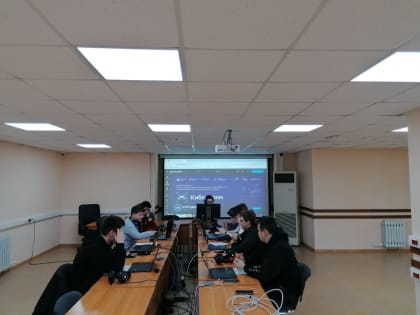 Команда Камчатского края прошла в полуфинал соревнований «Кибердром»