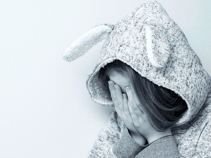 Жительница Камчатки лгала в суде, чтобы оправдать насильника своей маленькой дочери