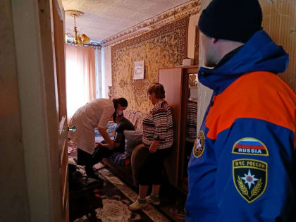 В посёлке Ключи на Камчатке медики начали подомовой обход жителей
