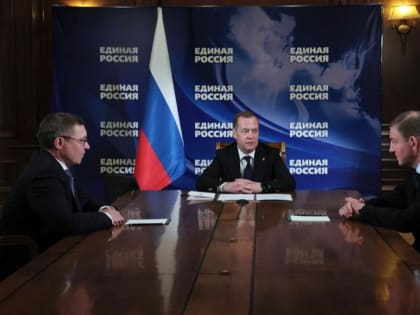 Председатель «Единой России» Дмитрий Медведев назначил полпреда Президента в Уральском федеральном округе Владимира Якушева врио секретаря Генсовета партии