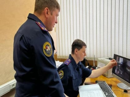 На Камчатке сельчанин во время застолья до смерти избил пенсионера ногами