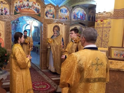 Архиепископ Феодор совершил Божественную литургию в первый день нового года