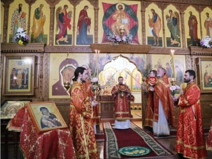 В праздник Светлого Христова Воскресения Архиепископ Феодор возглавил торжественное богослужение в Кафедральном соборе на Камчатке