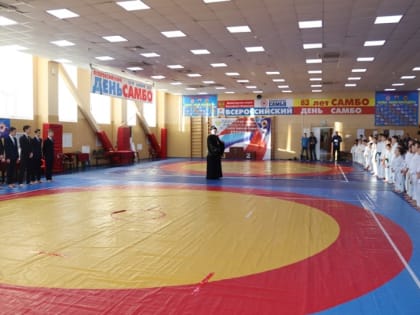 Священнослужитель епархии принял участие в открытии краевых соревнований по единоборствам