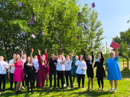 Первый шаг во взрослую жизнь!