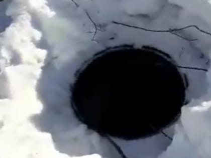 В Петропавловске 7-летняя девочка провалилась в открытый колодец