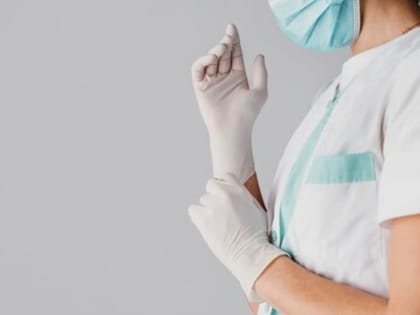 Зубная эмаль – самая твердая ткань в человеческом организме. Именно благодаря ей человек может есть грызть сушки, запивать их горячим чаем и при этом ослепительно улыбаться.