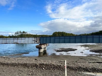 Автомобилистов в Усть-Большерецком районе пустили через временную переправу