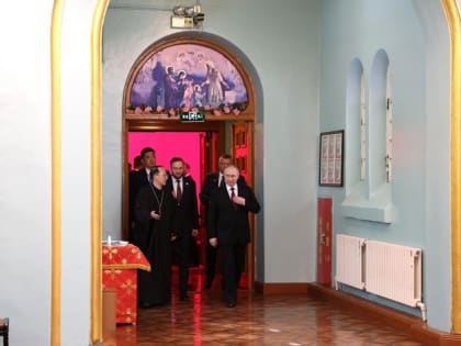 Владимир Путин посетил храм Покрова Пресвятой Богородицы в Харбине
