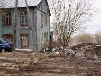 В Петропавловске ликвидировали обвал грунта у жилых домов