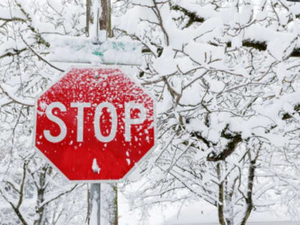 Ограничено движение для легкового автотранспорта на участке автозимника Анавгай — Палана