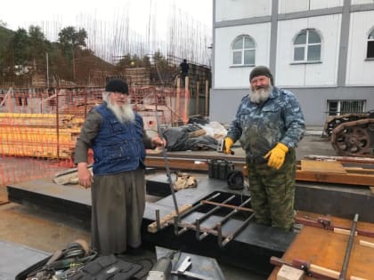 В Свято-Пантелеимоновом монастыре изготавливается поклонный Крест для Вилючинска