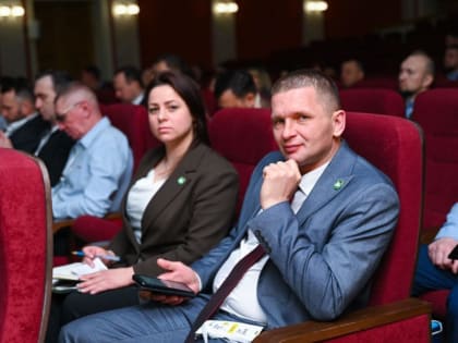 Эксклюзивное интервью Директора по ДФО АО «Дом РФ» Александра Левенталь корреспонденту общероссийский газеты «Россия. Час Пик» Виктории Лесневской