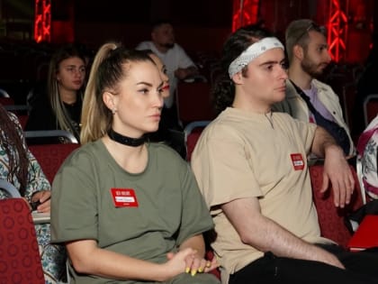 На форуме "ЦЕХ Insight" к команде продюсерского центра присоединился 2000-й резидент