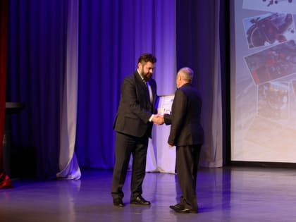 На Камчатке спасателей поздравили с 20-летием поискового отряда (фото)