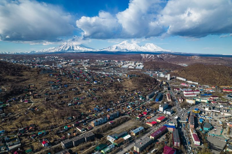 День рождения петропавловска камчатского. Петропавловск-Камчатский 1740. Улица Беринга Петропавловск Камчатский. Петропавловск-Камчатский сейчас. День города Петропавловск-Камчатский.