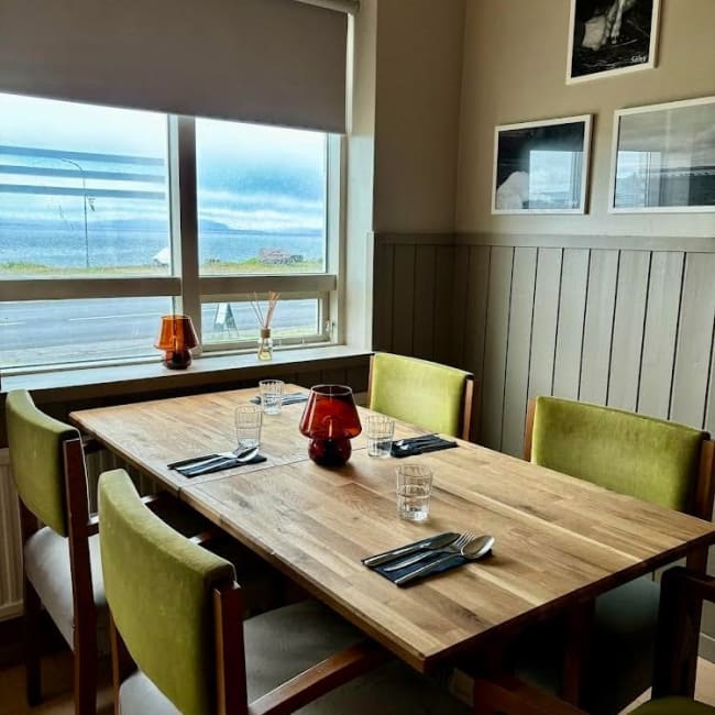 Holtið Kitchen bar - Þórshöfn.