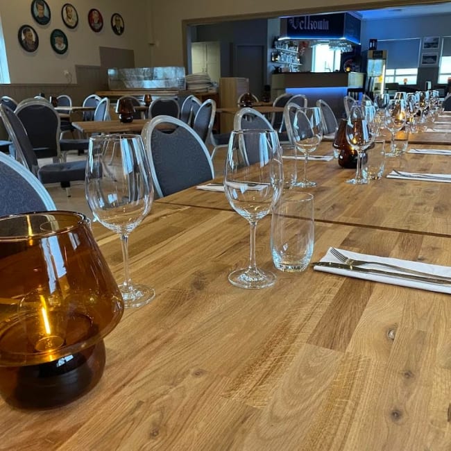 Holtið Kitchen bar - Þórshöfn.