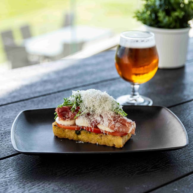 Leynir Bistro