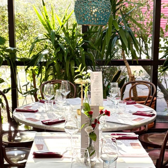 Snaps Bistro