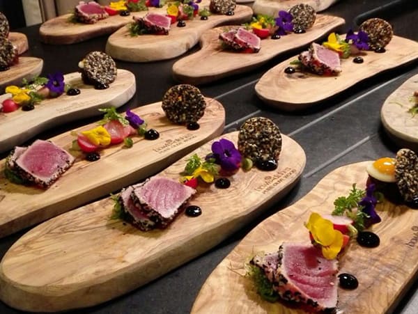 Een kok aan huis die heerlijk thuis bij u komt koken