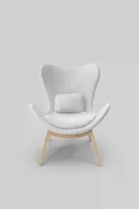 Minimalist Chair 4
